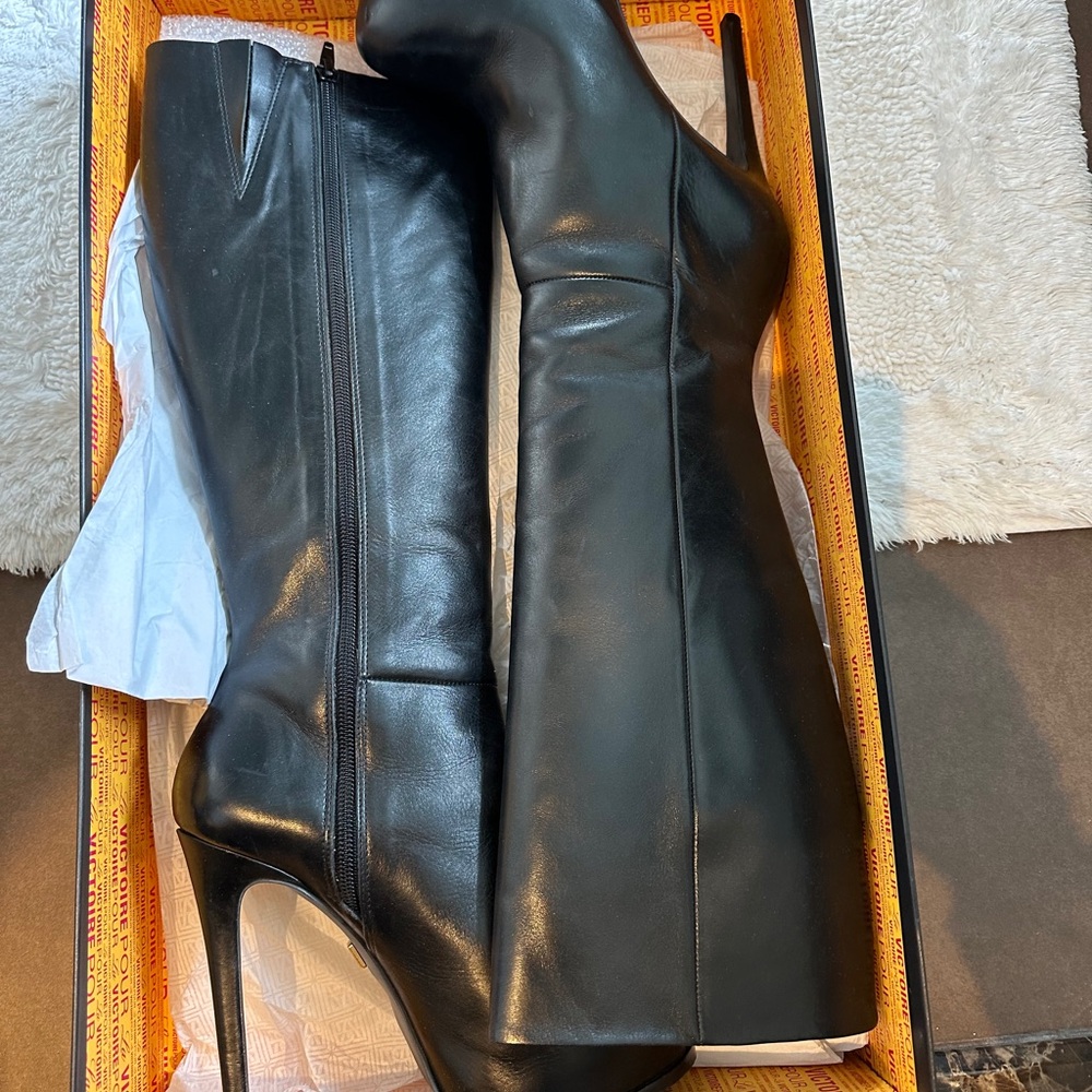 Pour La Victoire Dressy Black Leather Women's Boots